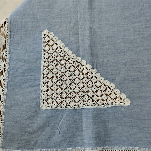Handmade tablecloth with fabric and crocheted corners 72x72 cm like new