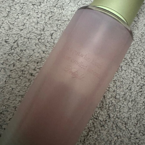 Victoria’s Secret Pistachio Crème Body Mist 250ml new