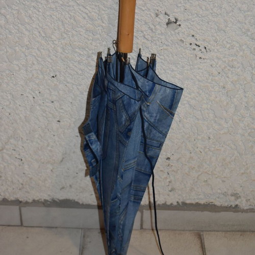 Youth umbrella with denim pattern and unique finish new