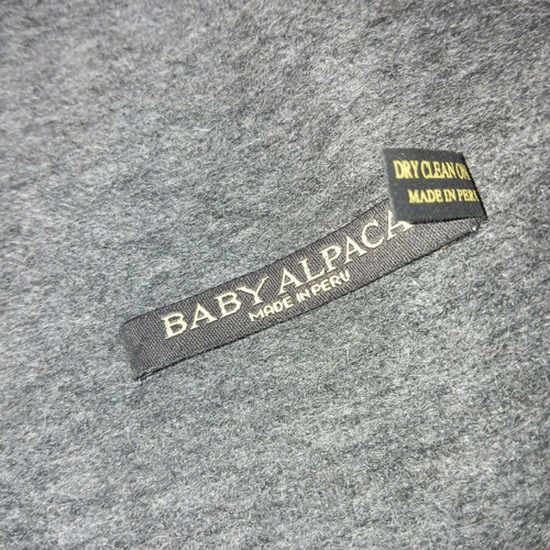Baby Alpaca scarf like new, very soft and delicate