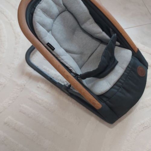 Maxi-Cosi Baby Relax Like New