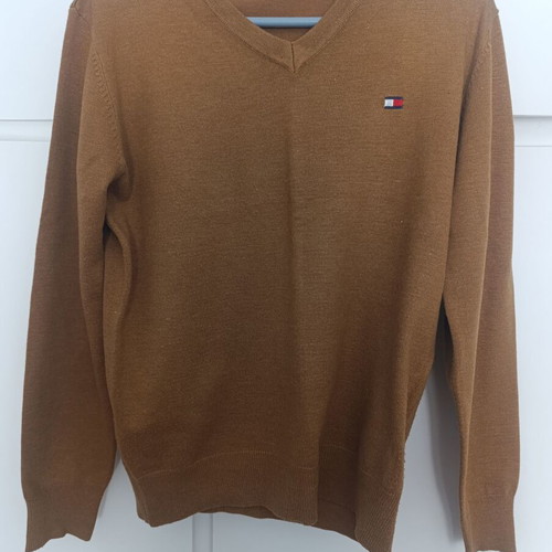 Men's knitted sweater like new, size medium, beige brown