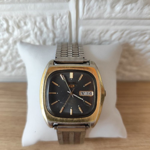 Seiko Baby Monaco 7019-5000 watch used, black and gold tone