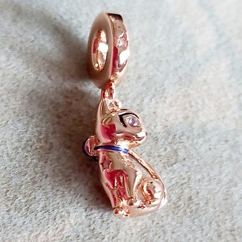 Silver talisman S925 test in pink shade.