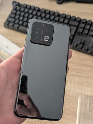 Xiaomi 13 5G smartphone 8GB 256GB σαν καινούργιο, κάμερα Leica, φορτιστής 67W
