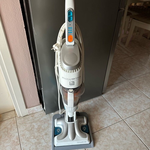 Rowenta Clean & Steam Steam Cleaner like new