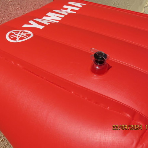 Yamaha inflatable chair new made of durable PVC