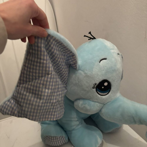 Large plush elephant like new