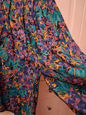 Printed Zip Culotte Pants like new, multicolor, size M