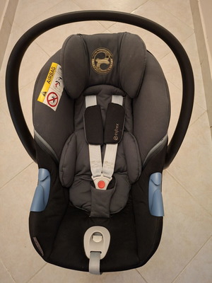 Cybex Aton car seat 0-13kg 2020 like new