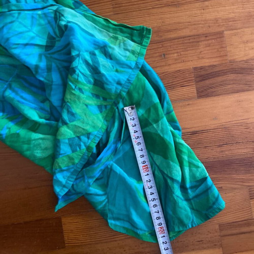 Vintage floral loose shirt large like new, green