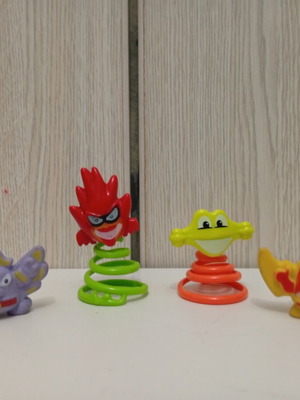 Kinder Surprise Joy funny alien monster figures set used