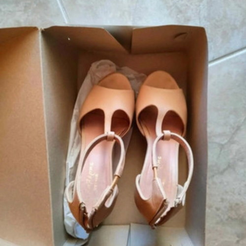 Handmade bridal sandals size 36 like new, beige