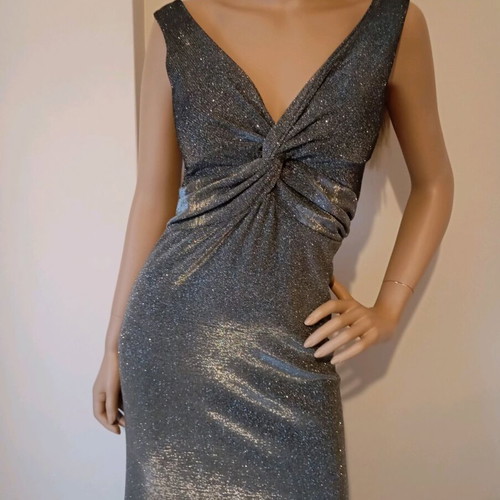 10€ New dress small from a store that closed
