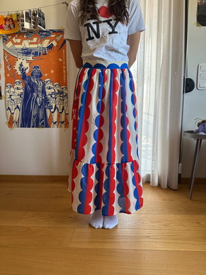 Karavan Clothing long skirt like new, blue and red, size M