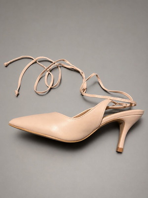 Pumps size 37 new, beige