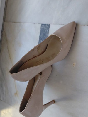 Beige patent leather women's pumps size 38