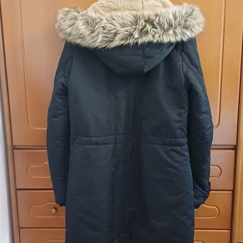 Attrattivo black jacket like new with fur lining and hood