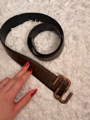 Maje belt new, size 90, green