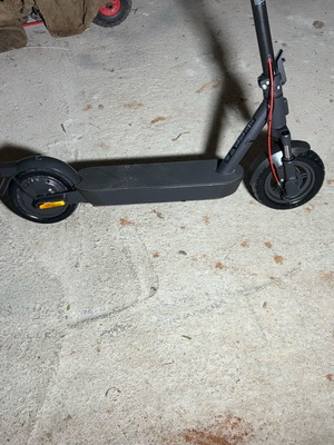 Xiaomi 5 electric scooter like new