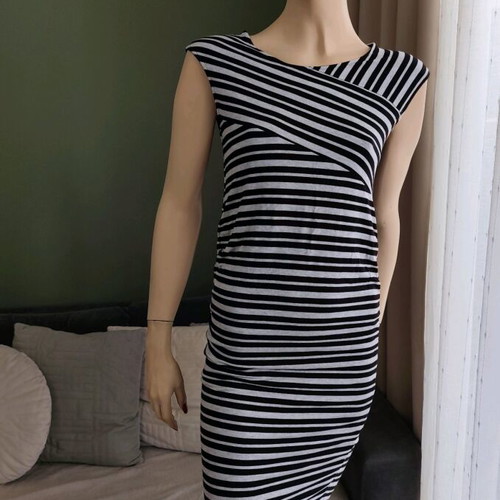 H&M Elastic Dress Medium Used Black and Gray