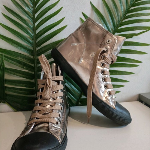 B&S Sneakers gold-silver like new, size 38