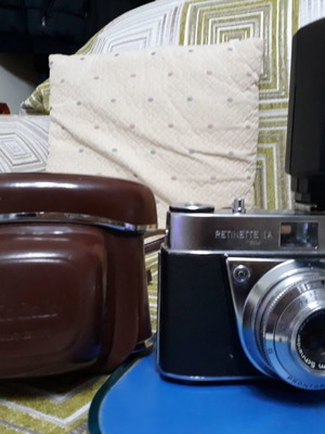 Φωτογραφική μηχανή Kodak Retinette IA vintage μεταχειρισμένη με θήκη και φλάς