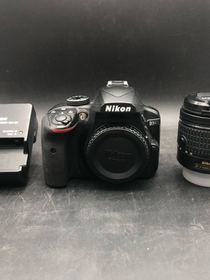 Nikon D3400 with AF-P DX NIKKOR 18-55mm f/3.5-5.6G VR lens like new
