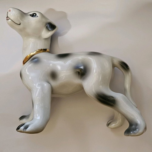 Dalmatian porcelain dog figurine like new