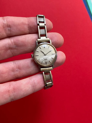Marvin vintage women's wristwatch used