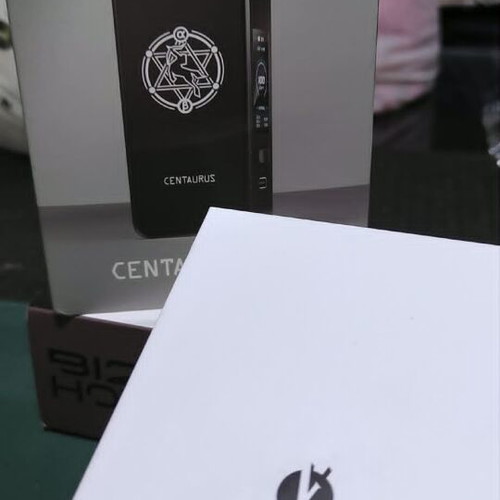 Centaurus M100 Mod Lost Vape like new, full black aluminum