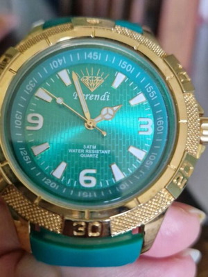 Ferendi watch green gold like new, waterproof quartz
