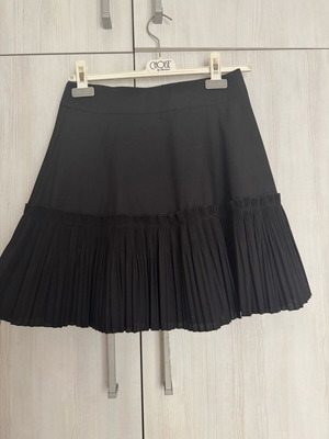 Black skirt new, size S-M, perfect for evening