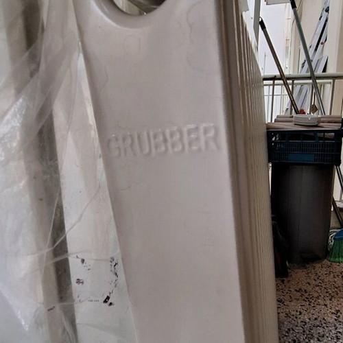 Καλοριφέρ θερμαντικό σώμα πάνελ Grubber 11 900/1000 1290 kcal/h σαν καινούργιο