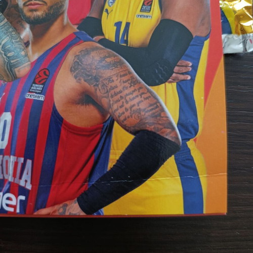 Panini Euroleague 2024-2025 album like new with 200 stickers