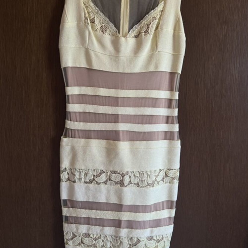 Cinema dress yellow, like new, size S