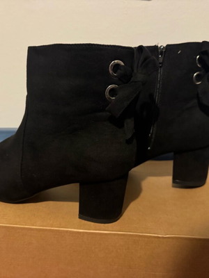 Andres Machado boots new, size 43, black