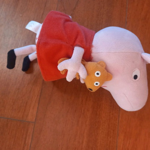 Peppa Pig plush used, 20 cm height
