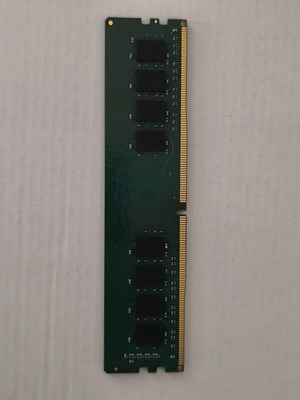 Crucial 16GB DDR4 3200MHz Desktop RAM, non-working for repair