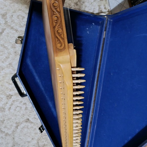 Armenian qanun like new with case