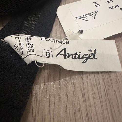 Lise Charmel Antigel bra new, black, EU70B