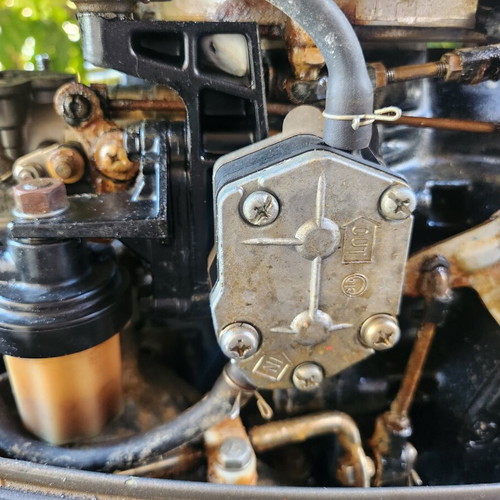 Tohatsu 25 outboard motor, long shaft