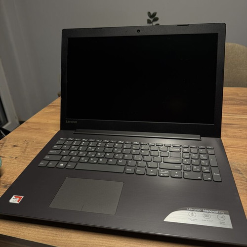 Lenovo IdeaPad 320 laptop AMD A6, 4GB RAM, 120GB SSD