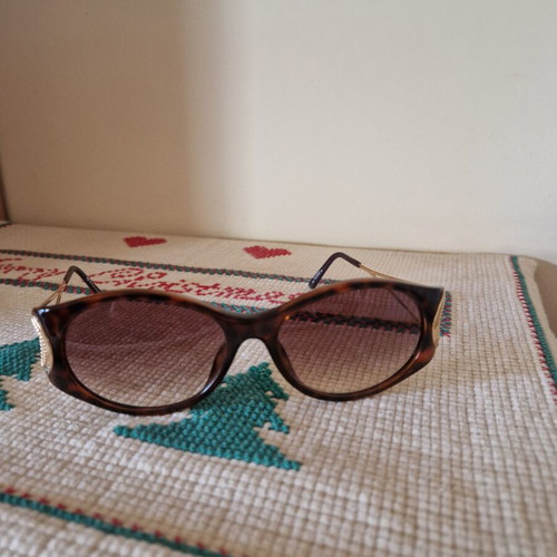 Christian Dior sunglasses like new, brown and gold
