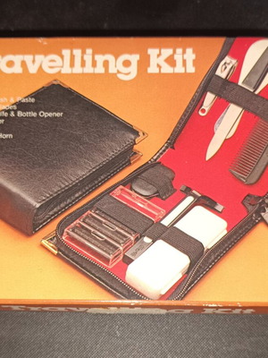 Vintage Travelling Kit complete grooming set with box
