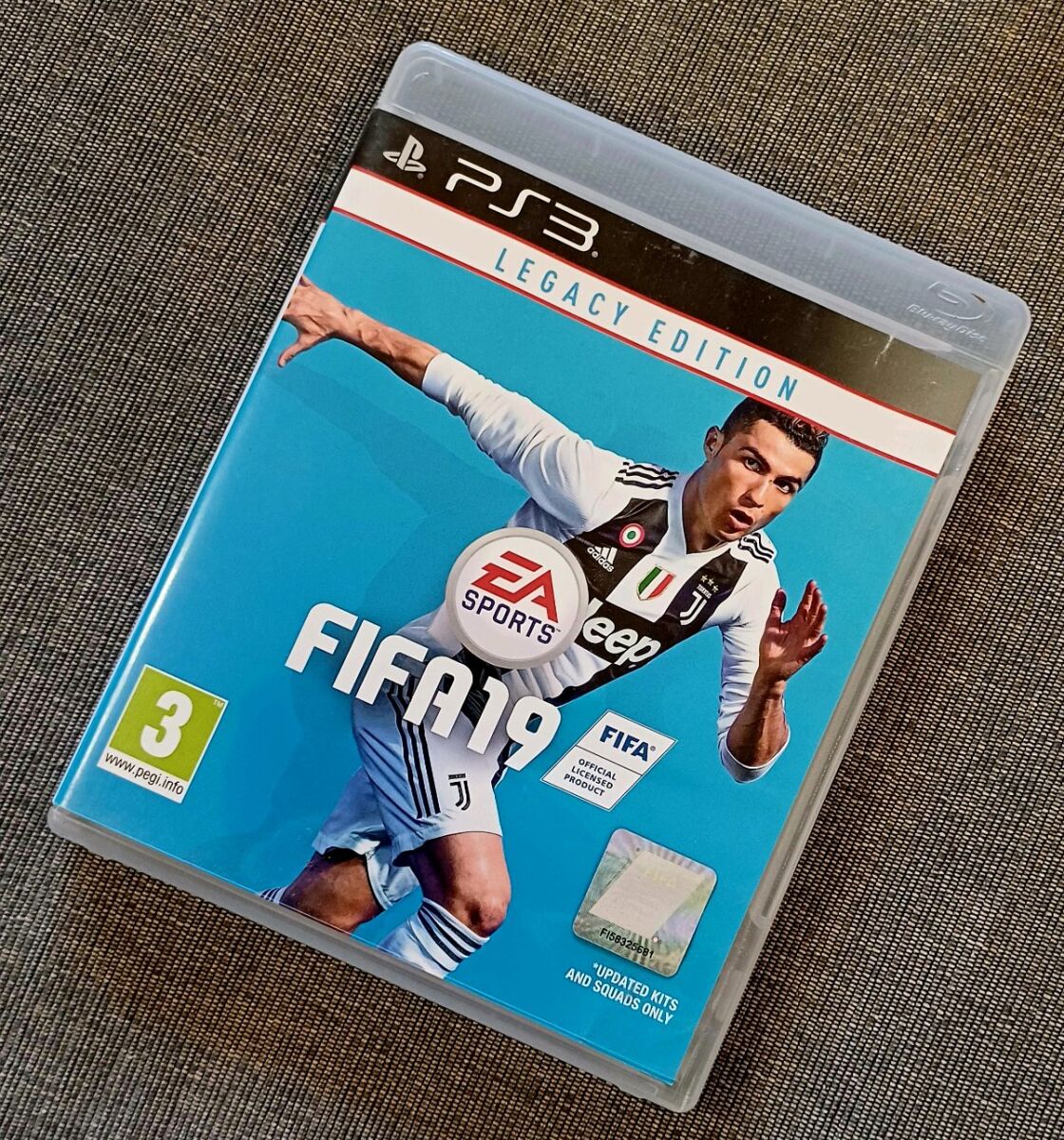 Fifa 19 Legacy Edition used for… - € 65,00 - Vendora.cy