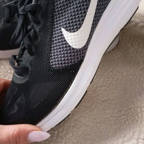 Nike Revolution 5 size 39 like new, black and white sports shoe