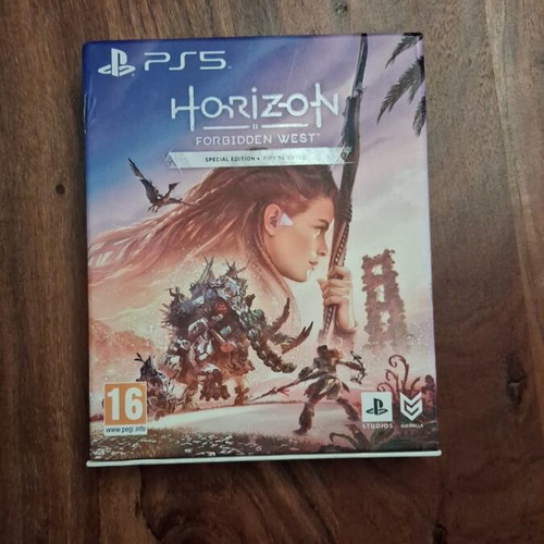 Horizon Forbidden West Limited Edition PS5 game like new