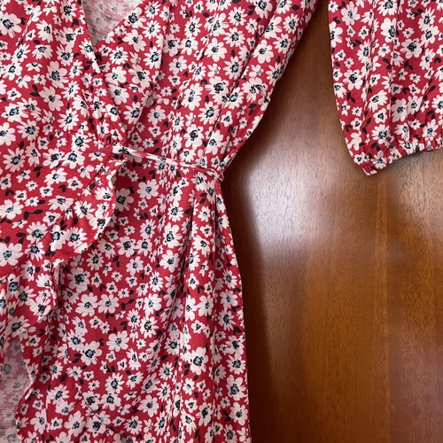 Floral Wrap Dress Bershka size S like new, red and white