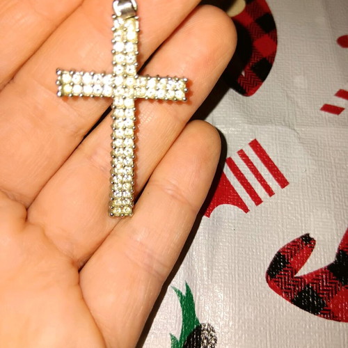 Cross pendant like new, silver with white rhinestones